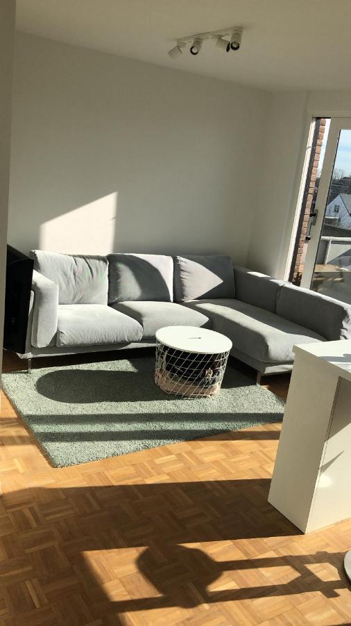 האסלט Gezellig 1 Slaapkamer Appartement Nabij Het Stadscentrum מראה חיצוני תמונה
